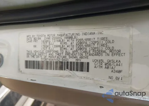 2004 Toyota Sequoia Limited V8 z USA, uszkodzony, nr VIN 5TDBT48AX4S219443